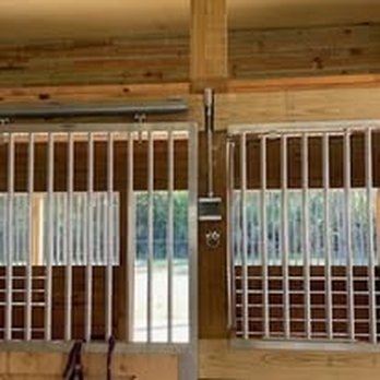 Kangaroo Electric - Barn outlet install. - Electricians Near Me - Malabar, Florida Kangaroo Electric - Barn outlet install. - Electricians Near Me - Malabar, Florida