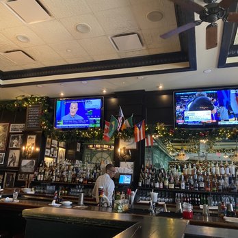 P.J. Clarke's - The bar - American Near Me - Washington, DC, District of Columbia