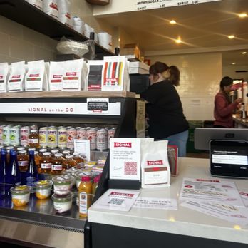 SIGNAL Coffee Roasters - Coffee & Tea Near Me - Alameda, California SIGNAL Coffee Roasters - Coffee & Tea Near Me - Alameda, California