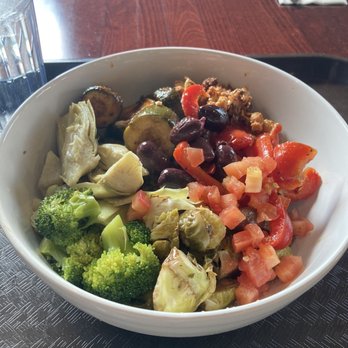 Basha Mediterranean Eatery - Veggie bowl - Mediterranean Near Me - Rochester, New York Basha Mediterranean Eatery - Veggie bowl - Mediterranean Near Me - Rochester, New York