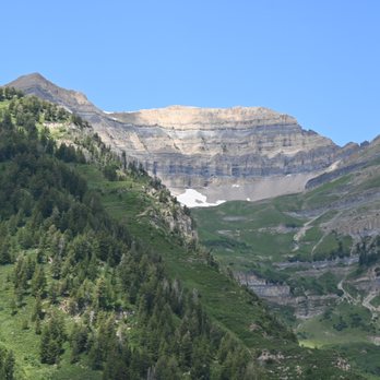 Bearclaw - American Near Me - Sundance, Utah