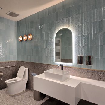 SM City Cebu - clean solo restroom - Shopping Centers Near Me - Cebu City, CEB SM City Cebu - clean solo restroom - Shopping Centers Near Me - Cebu City, CEB