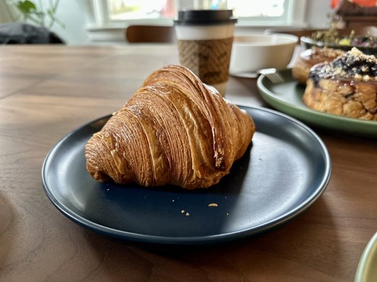 Twisted Croissant & Patisserie by null