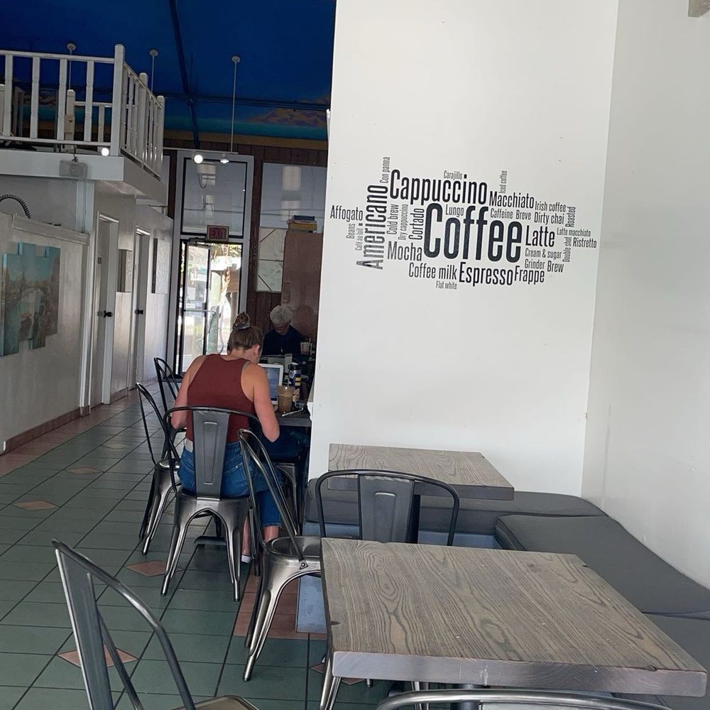 Coffee and Tea Traders - Seating area - Coffee & Tea Near Me - Alameda, California