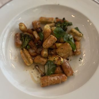 Bouchon - Gnocchi - French Near Me - Yountville, California