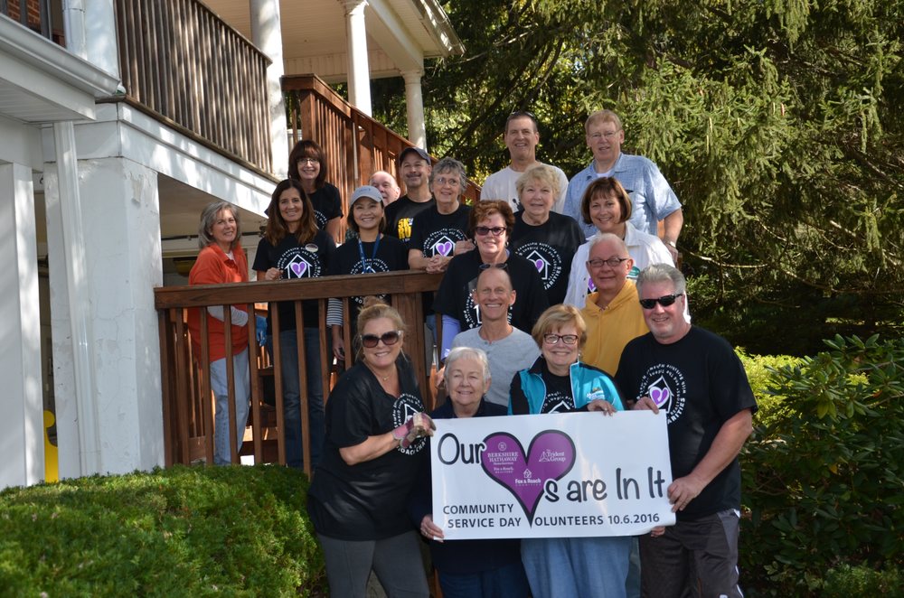 BERKSHIRE HATHAWAY HOMESERVICES FOX & ROACH Request a Quote 550 N