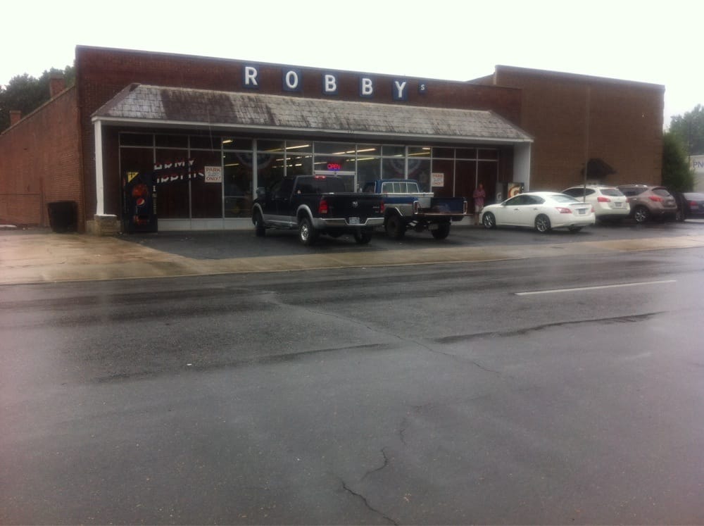 Robby's Mount Airy North Carolina