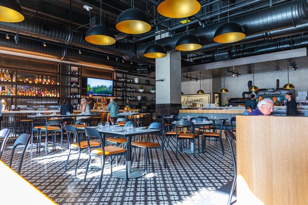 Adrienne’s Pizzabar by null
