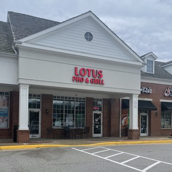Lotus Pho & Grill - Vietnamese Near Me - Lorton, Virginia