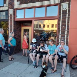 Exterior outside entrance of Pumphouse Creamery - It's a wait for ice cream on a summer afternoon - Minneapolis, Minnesota Exterior outside entrance of Pumphouse Creamery - It's a wait for ice cream on a summer afternoon - Minneapolis, Minnesota