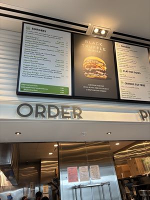 Shake Shack Bay Street by null