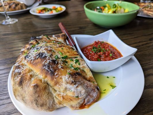 Farina Alto Pizzeria & Wine Bar by null