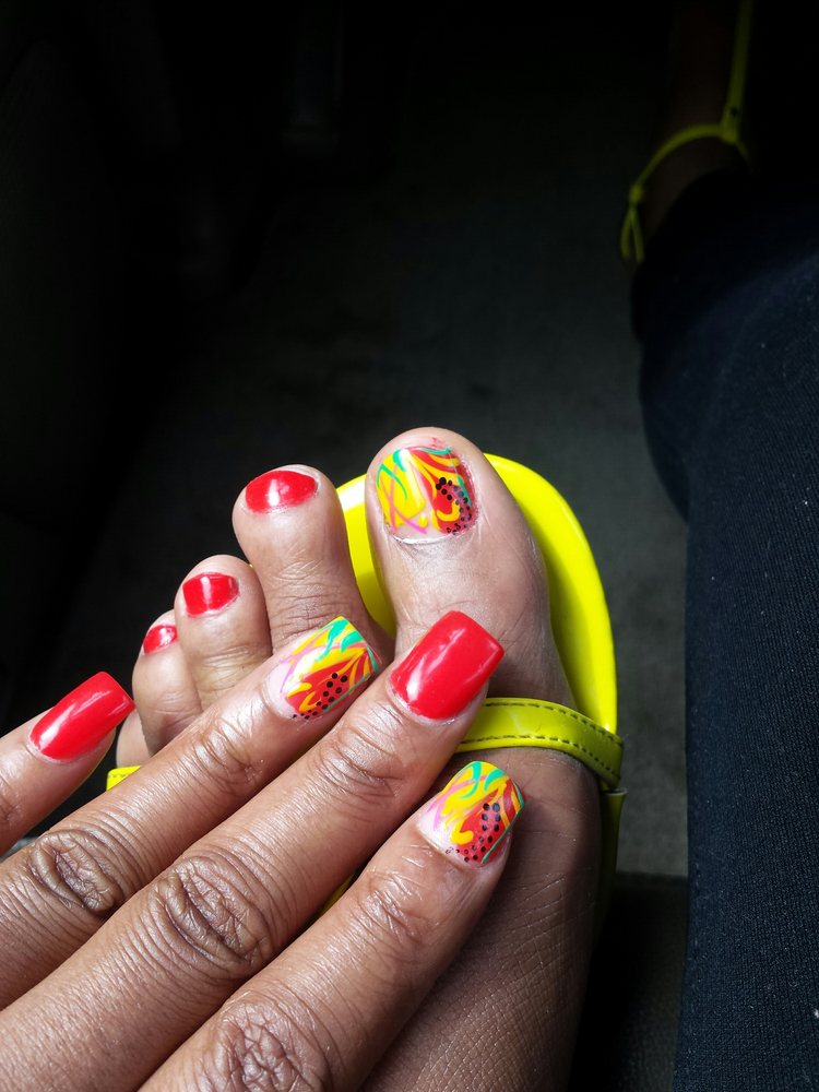 NATURAL NAILS Updated August 2024 32 Photos 1707 W El Segundo