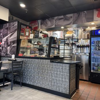 Antonella's Pizzeria - Pizza Near Me - Winter Park, Florida