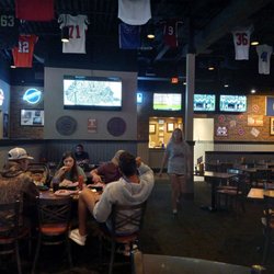 731 Sports Bar and Grill