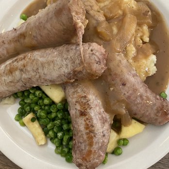 The Woods House Historic Pub - Bangers and mash entree - Pubs Near Me - Pittsburgh, Pennsylvania The Woods House Historic Pub - Bangers and mash entree - Pubs Near Me - Pittsburgh, Pennsylvania