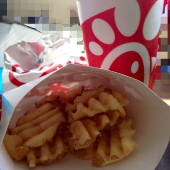 Chick-fil-A - Take out chicken sandwich meal - Fast Food Near Me - Bloomington, Indiana Chick-fil-A - Take out chicken sandwich meal - Fast Food Near Me - Bloomington, Indiana