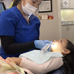 Golinveaux Pediatric Dentistry - Making it look easy. Appreciate Dr. J and his staff.