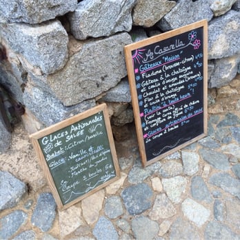 A Casarella - Restaurants Near Me - Pigna, 2B