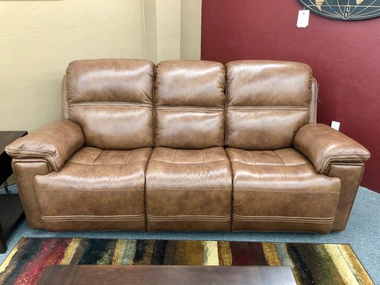 Elam S Home Furnishings 1413 Commerce Ave Longview Wa Retail Mapquest Elam S Home Furnishings 1413 Commerce, Scs Carter Leather Sofa