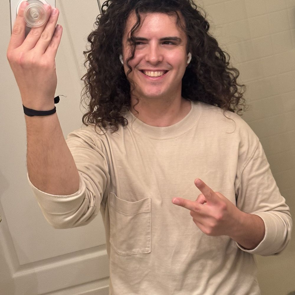 Before! 3.5 years of the pandemic-era experiment of growing my hair out. Before! 3.5 years of the pandemic-era experiment of growing my hair out.