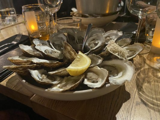 Vandale et Le Speakeasy by null