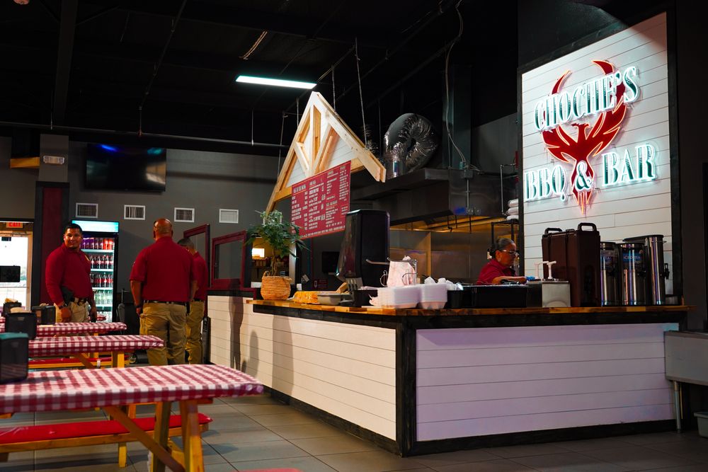 Choche’s BBQ & Bar Logo
