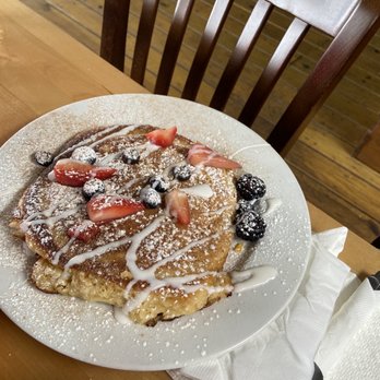 Huskey’s Kitchen - Buttermilk pancake - Breakfast & Brunch Near Me - Decatur, Georgia