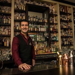Speakeasy Cocktail Bar