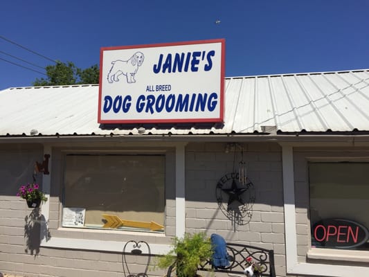 Janie's Dog Grooming