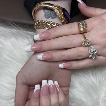 Fresh Nails - French tips set @ sunshine - Nail Salons Near Me - Jacksonville, Florida Fresh Nails - French tips set @ sunshine - Nail Salons Near Me - Jacksonville, Florida