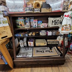 Mast General Store - Mast General Store is a tourist favorite in historic downtown Hendersonville.