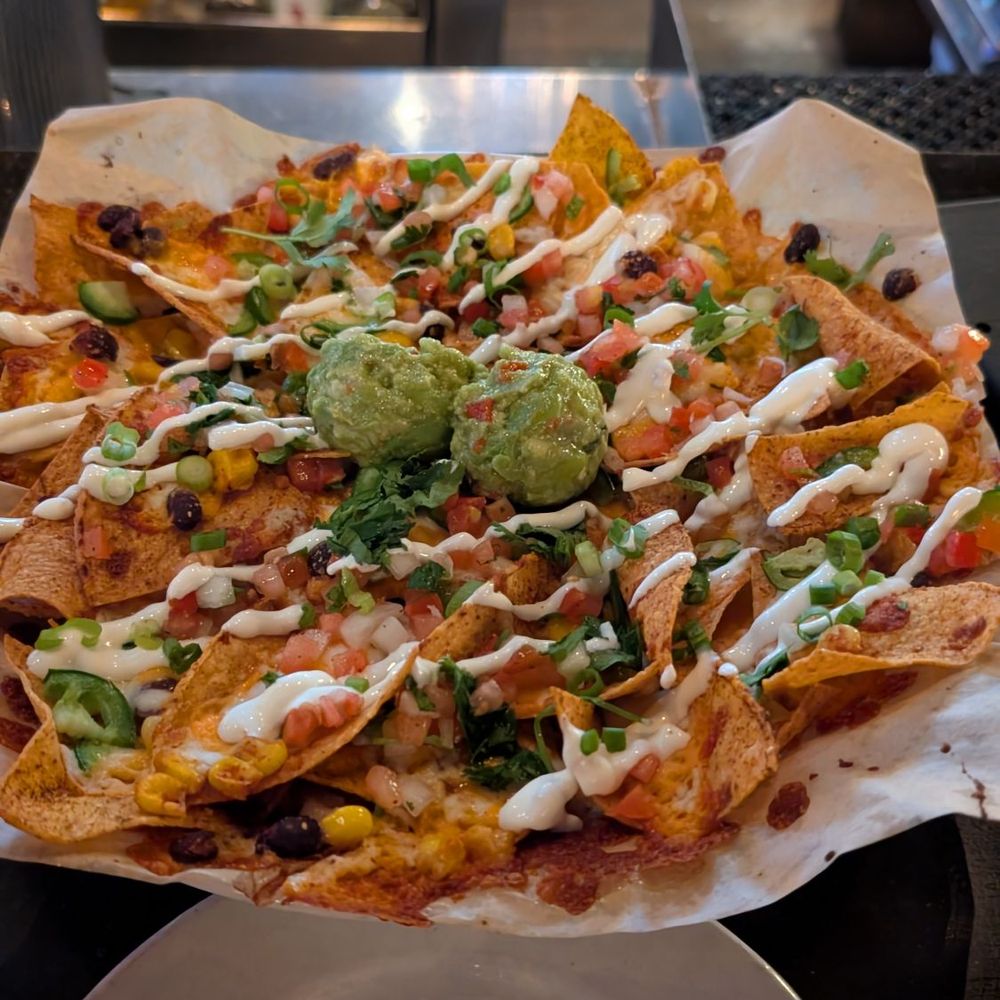 Browns Socialhouse Panorama - Nachos - Pubs Near Me - Surrey, British Columbia