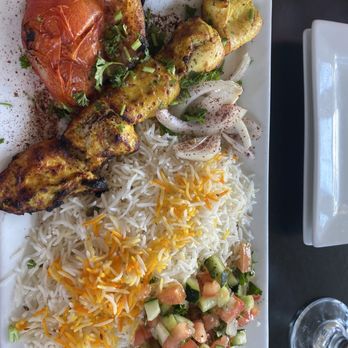 Sultān Mediterranean Restaurant - Chicken Kabob - Mediterranean Near Me - St. Louis, Missouri