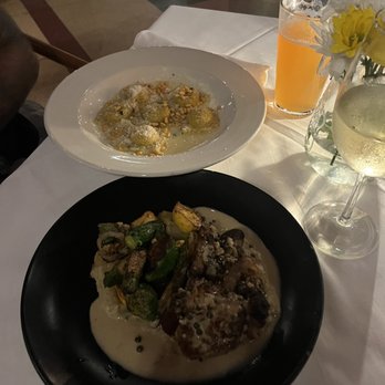 Full Bloom Vegan - Ravioli and beef tip with drinks (insert drool emoji here) - Vegan Near Me - Miami Beach, Florida