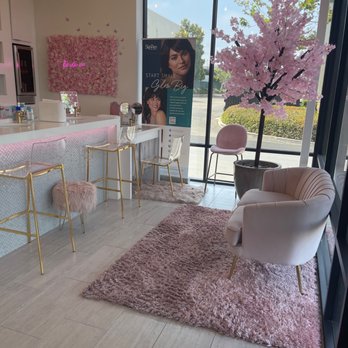 The Aesthetics Bar - Medical Spas Near Me - Manhattan Beach, California
