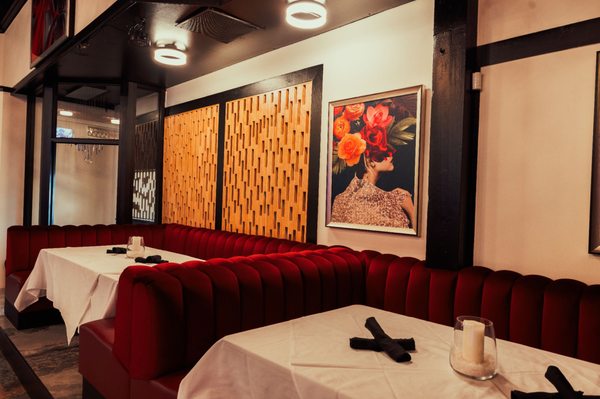 Influence Restaurant and Lounge by null