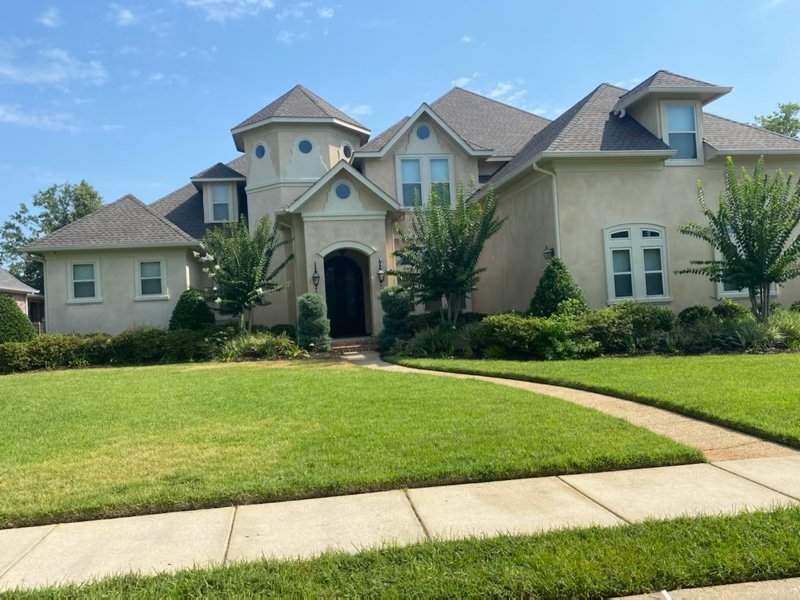 Slide of B&M Roofing