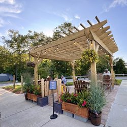 This is a little outdoor dining area. It's clean, attractive and on a nice day, a great place to eat some delicious tacos.