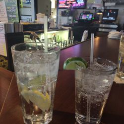 Nob Hill Bar & Grill - Fizziest club soda in town and a yummy Tito's and soda!