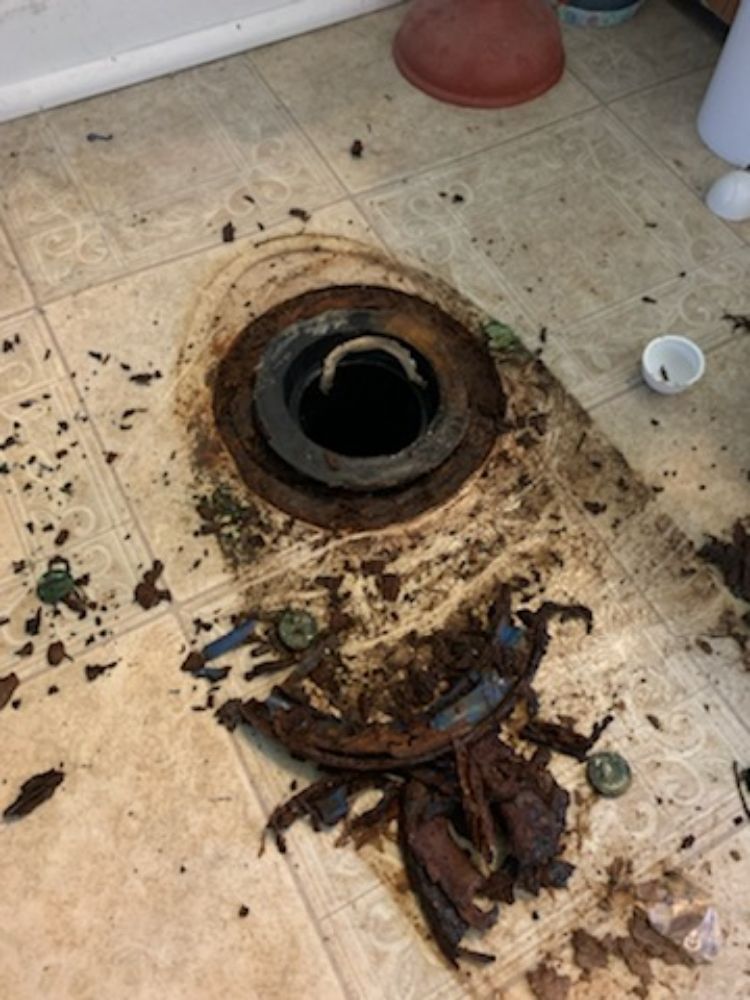 Slide of Michael's Professional Handyhandz Services