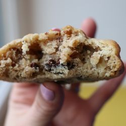 Chambelland - Their fresh gluten-free chocolate chip cookies are perection!
