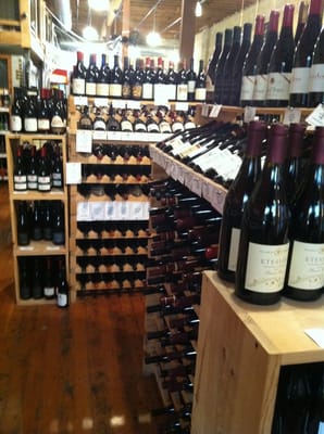 North Loop Wine & Spirits by null