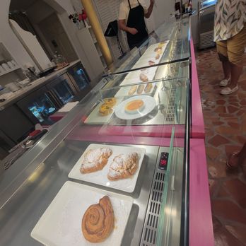 French Cancan Cafe Bistrot - Desserts - French Near Me - Hollywood, Florida French Cancan Cafe Bistrot - Desserts - French Near Me - Hollywood, Florida