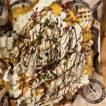 Treylor Park - Nachos - New American Near Me - Savannah, Georgia