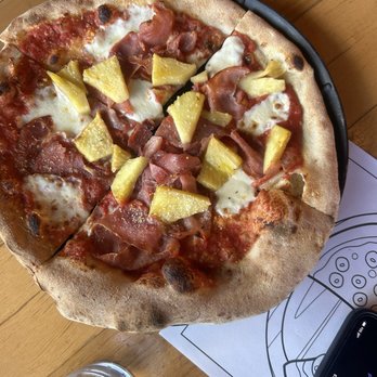 Hard Knox Pizza - Hawaiian (with prosciutto) - Pizza Near Me - Knoxville, Tennessee Hard Knox Pizza - Hawaiian (with prosciutto) - Pizza Near Me - Knoxville, Tennessee