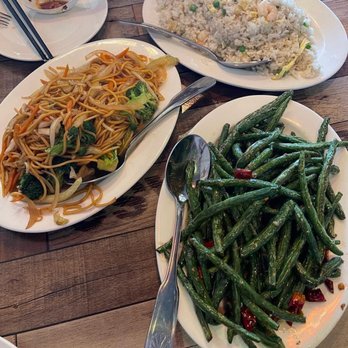 Ma's Dumpling House - 22. Vegetable Chow Mein 105. Stir-Fried String Beans 131. Vegetable Fried Rice - Dim Sum Near Me - Anaheim, California