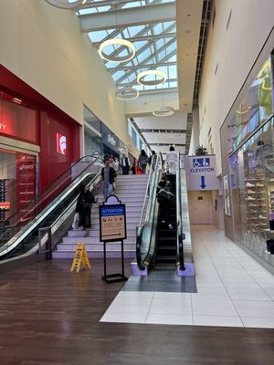 Riverwalk Outlets by null