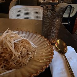 FR1 Pad Thai