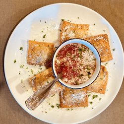Anthonino's Taverna - Toasted Ravioli